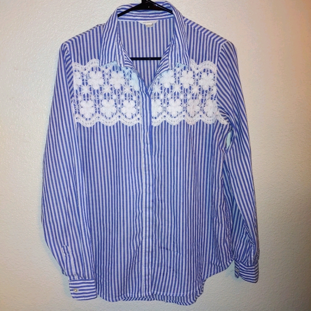 Springfield Europe pinstriped crochet detail top
